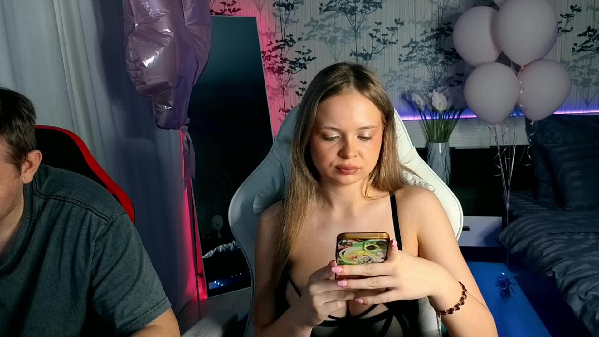 Cornflakes Adult Chat April 10, 2026
