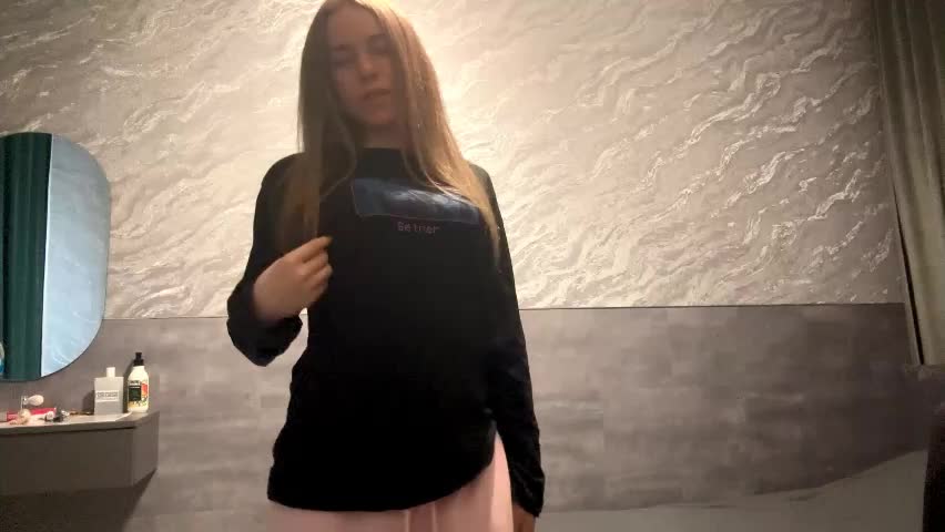 mafaldatefera Adult Chat April 10, 2026