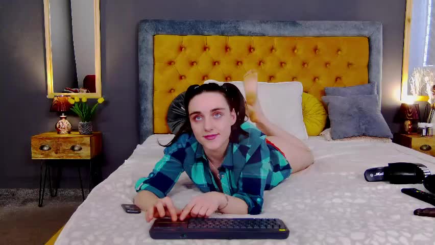 jessica_whitte_ Adult Chat April 11, 2026