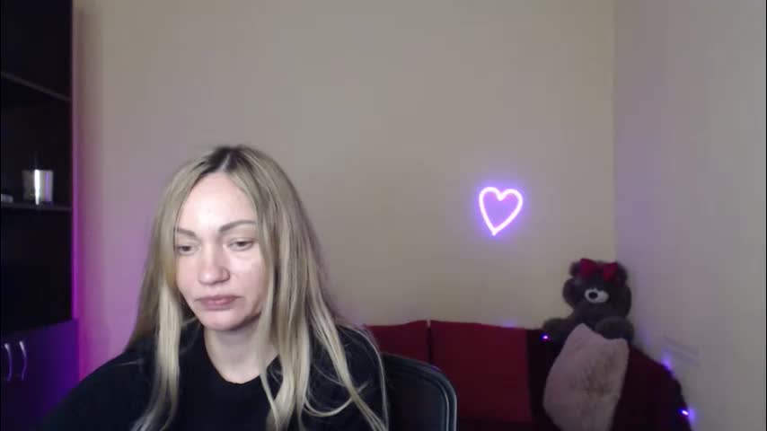 mikkey_mouse8 Adult Chat April 10, 2026