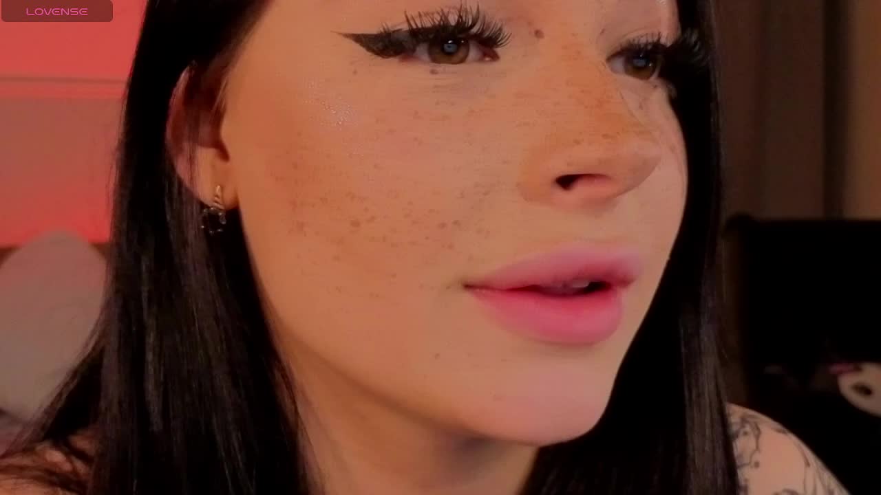 LisaaLiss Adult Chat April 10, 2026