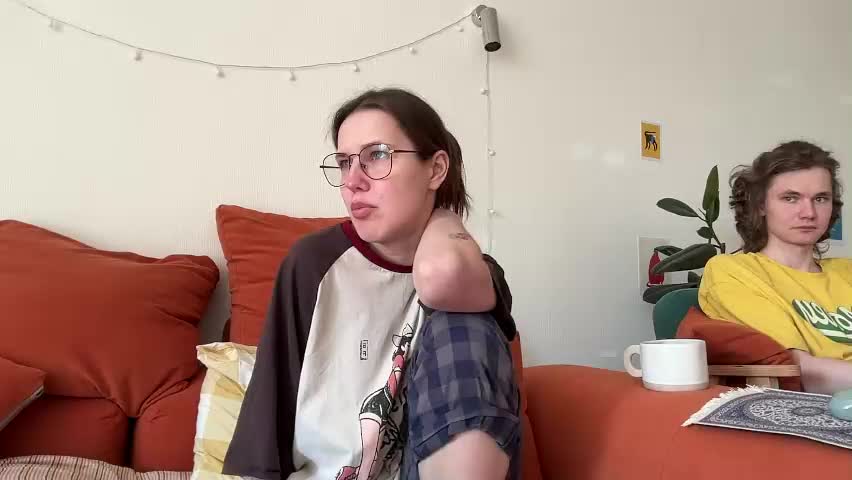 di_n_alex Adult Chat April 10, 2026