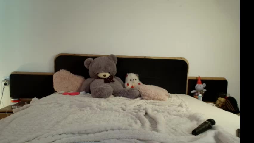 xoxo_cherry1 Adult Chat April 11, 2026