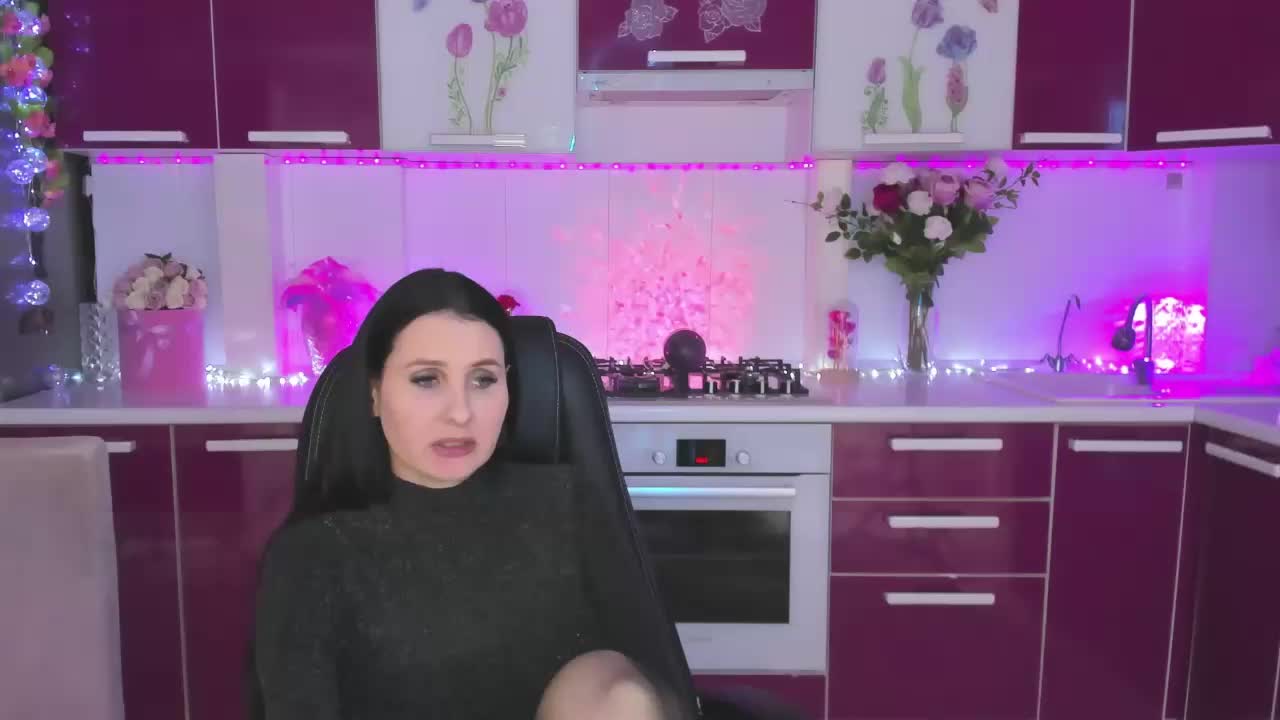Olivija2020 Adult Chat April 11, 2026