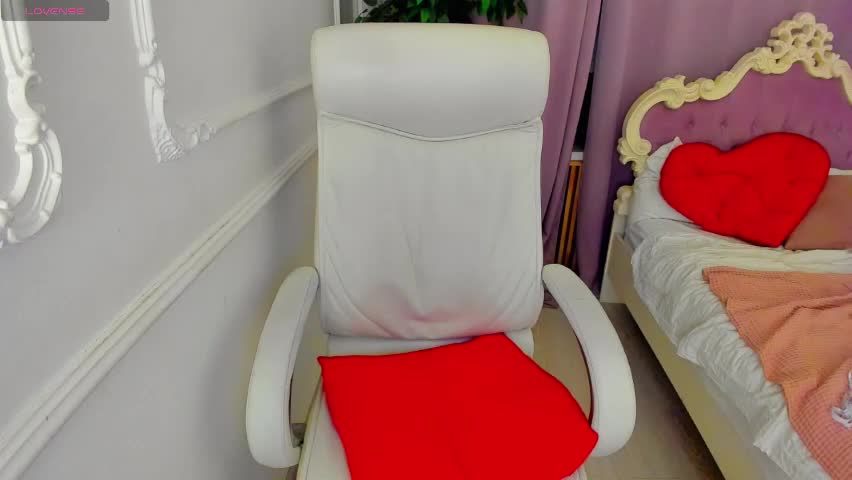 lily_merlin Adult Chat April 11, 2026