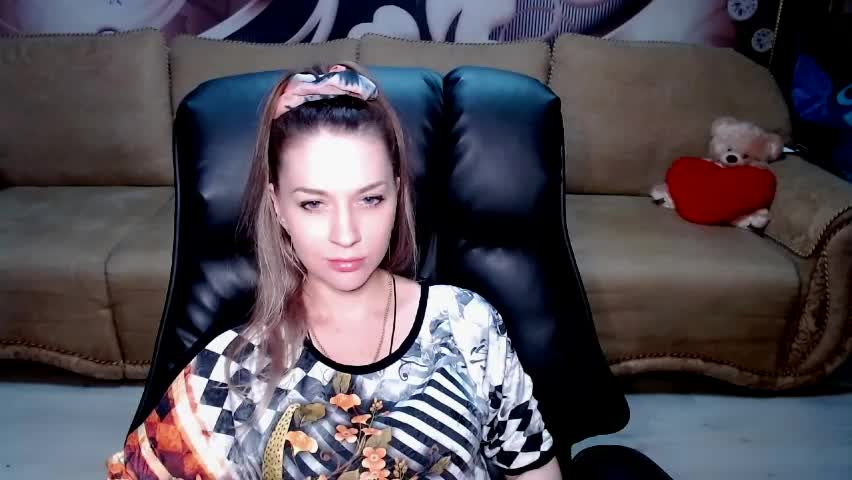 lovellymalina Adult Chat April 11, 2026