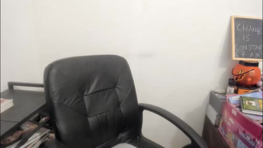 artsyandcraftsy_ Adult Chat April 11, 2026