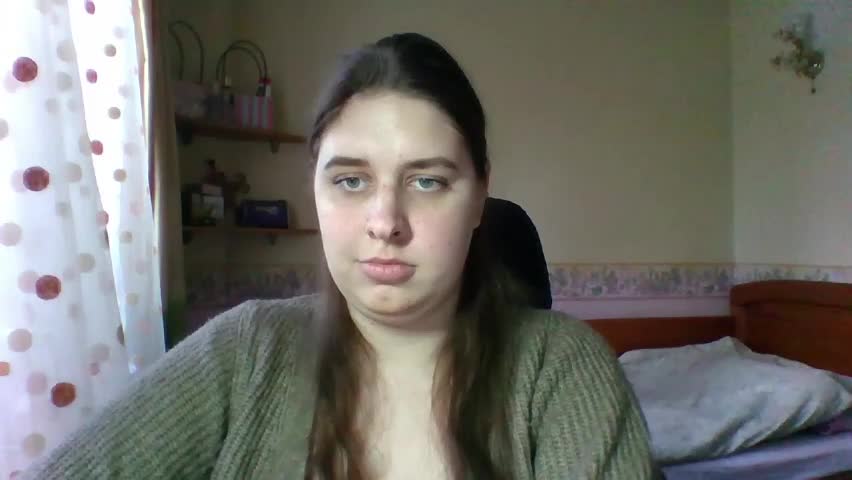 hess_luna_ Adult Chat April 11, 2026