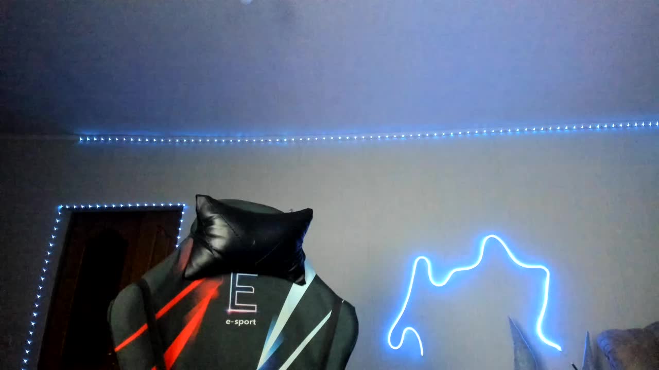 UkraineGirl Adult Chat April 11, 2026