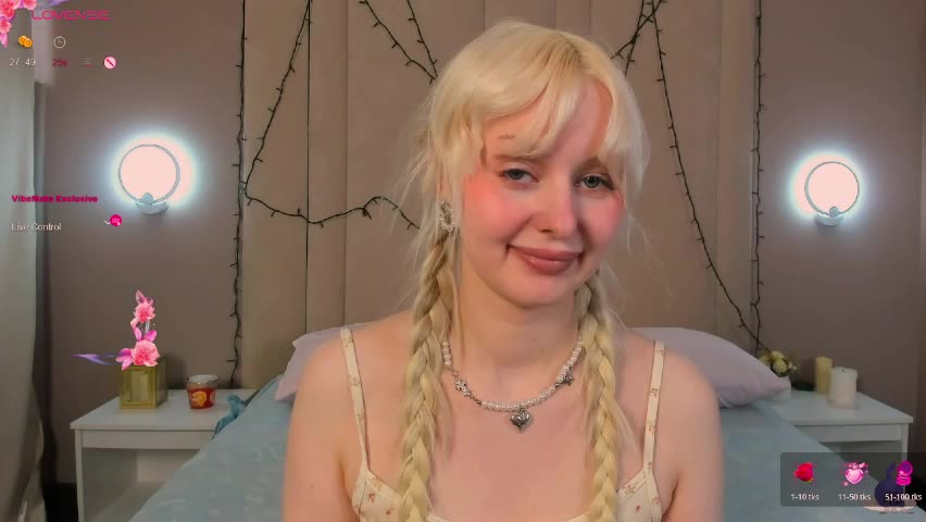 adelesilvy Adult Chat April 11, 2026