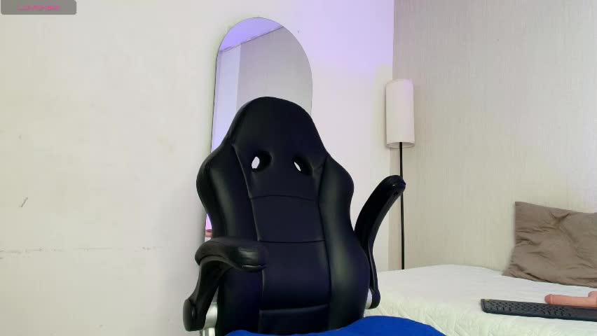 isabelladream66 Adult Chat April 11, 2026