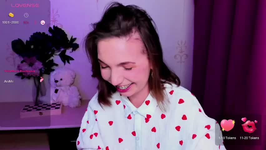 kindhazelhere_ Adult Chat April 11, 2026