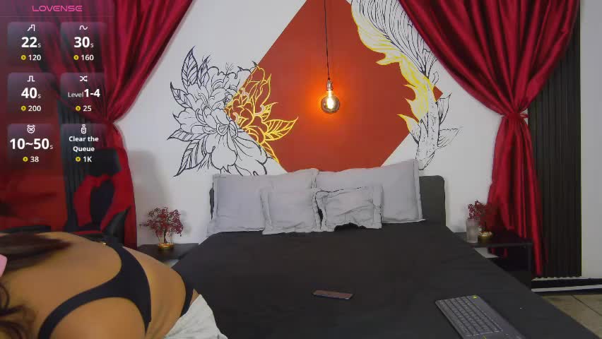 luna_dante_foxx Adult Chat April 11, 2026