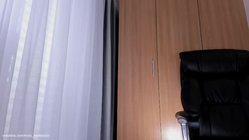 miss_boobtastic Adult Chat April 11, 2026