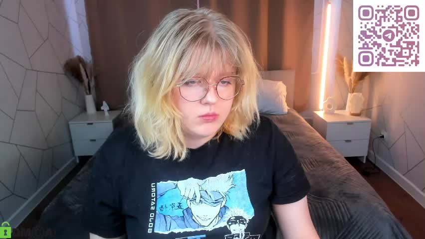 luna_c0ra Adult Chat April 11, 2026