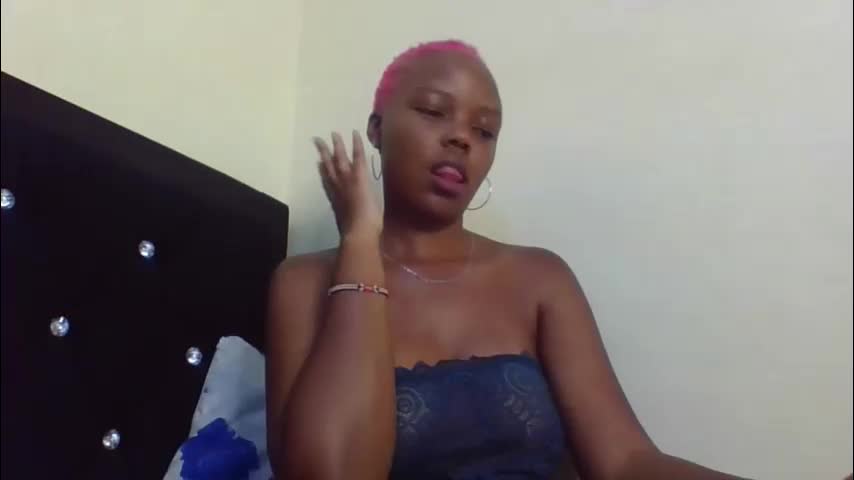 empressvee25 Adult Chat April 11, 2026