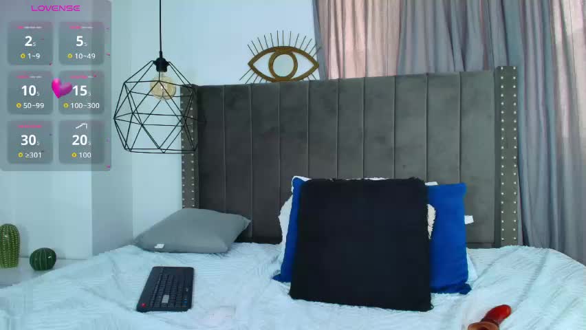 lupita_hot3xx Adult Chat April 11, 2026