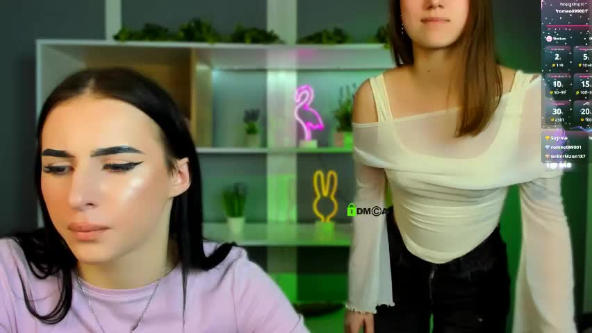 arianaa_cat Adult Chat April 11, 2026