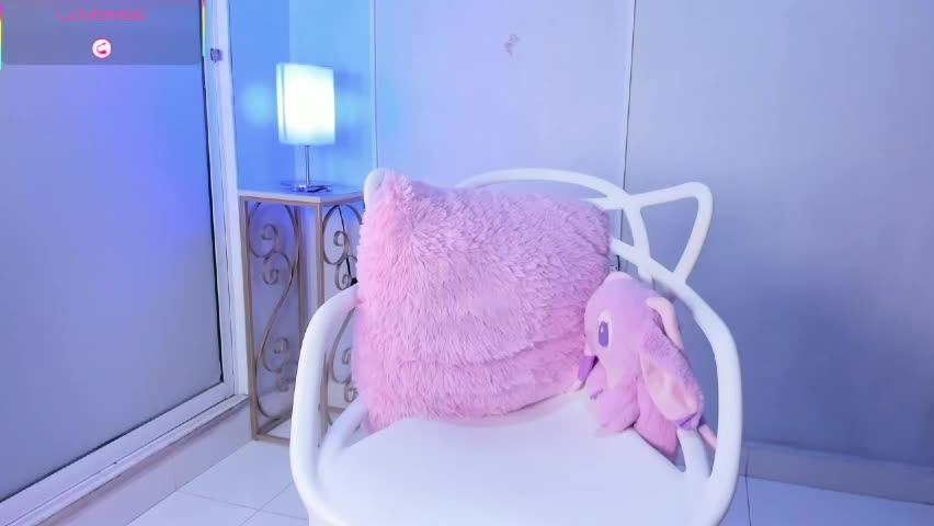 dulce__fiore07 Adult Chat April 11, 2026