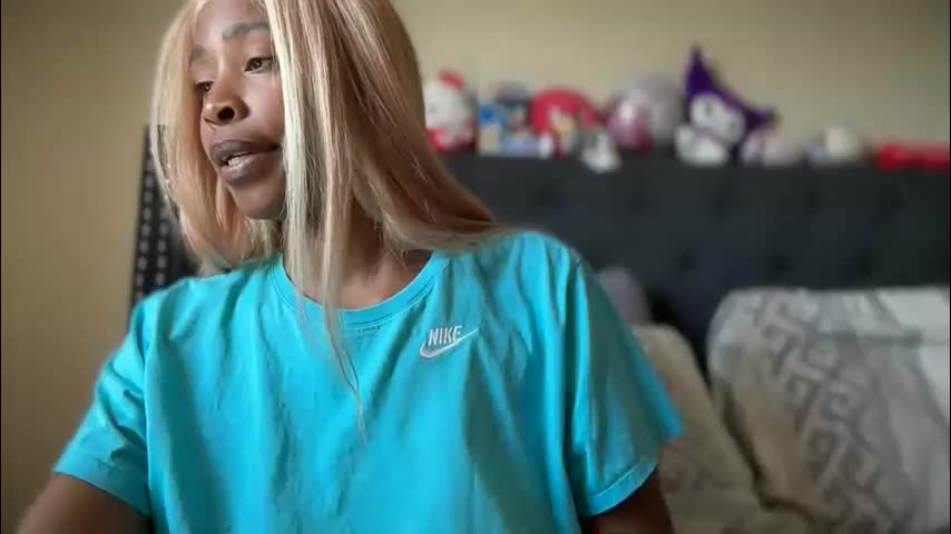 cum2charmxx Adult Chat April 11, 2026