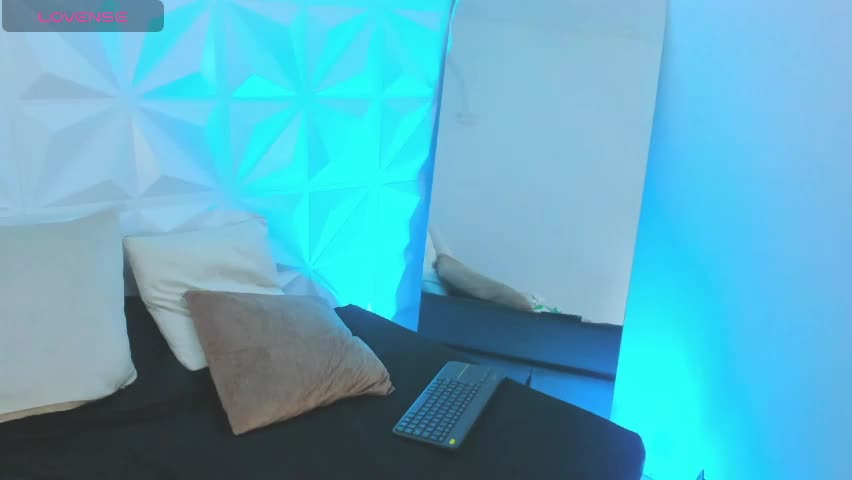 sweet_monroex Adult Chat April 11, 2026