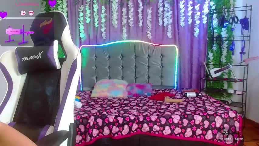 ariana_lopez22 Adult Chat April 11, 2026