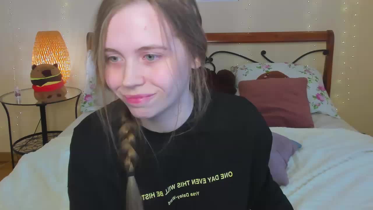 miya-soft Adult Chat April 11, 2026