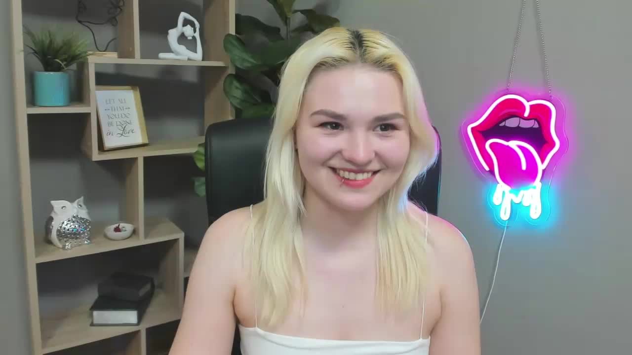 SweetLilyxo Adult Chat April 11, 2026