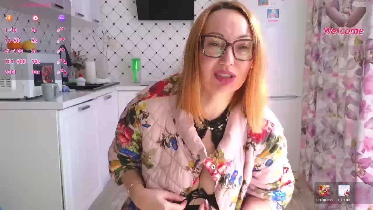 Pink-Lips Adult Chat April 11, 2026