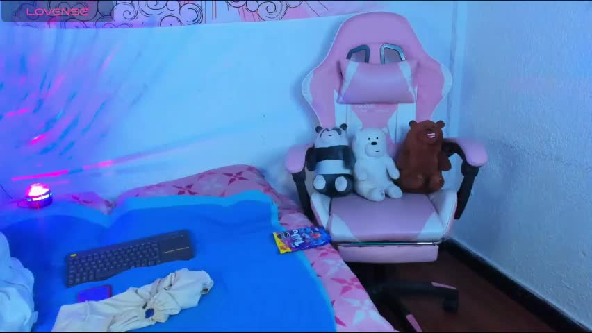 miaa_blondy Adult Chat April 11, 2026