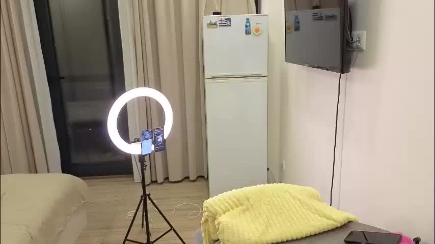 best_ass2000 Adult Chat April 11, 2026