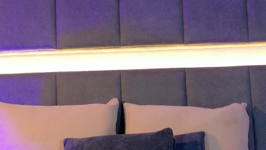 emma_martinn Adult Chat April 11, 2026