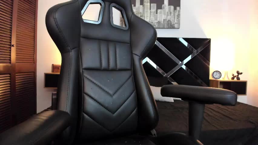 maskedgirl01 Adult Chat April 11, 2026