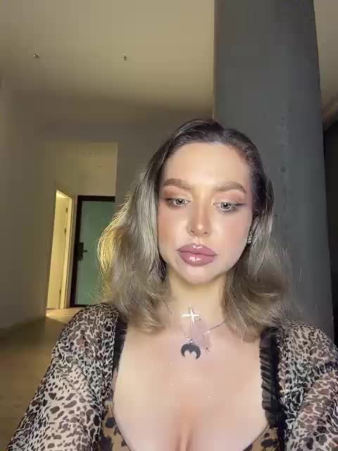 MistressX555 Adult Chat April 11, 2026