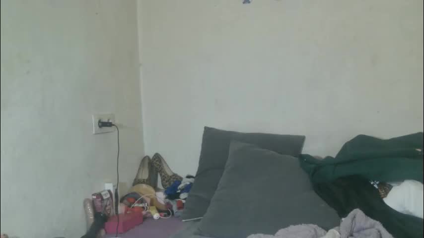 mistressmilly32 Adult Chat April 12, 2026