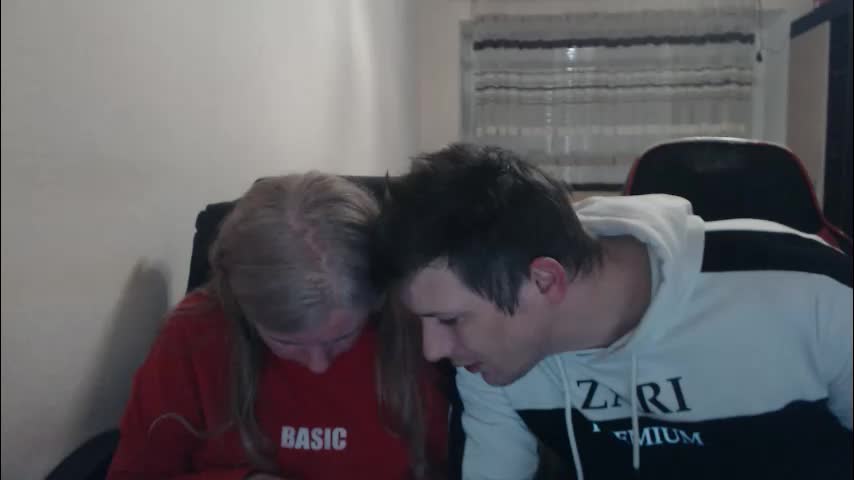 jenisandpeter Adult Chat April 11, 2026