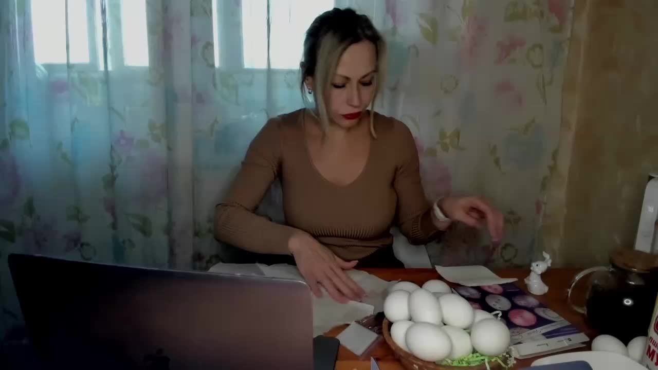 Milfa_hot Adult Chat April 12, 2026