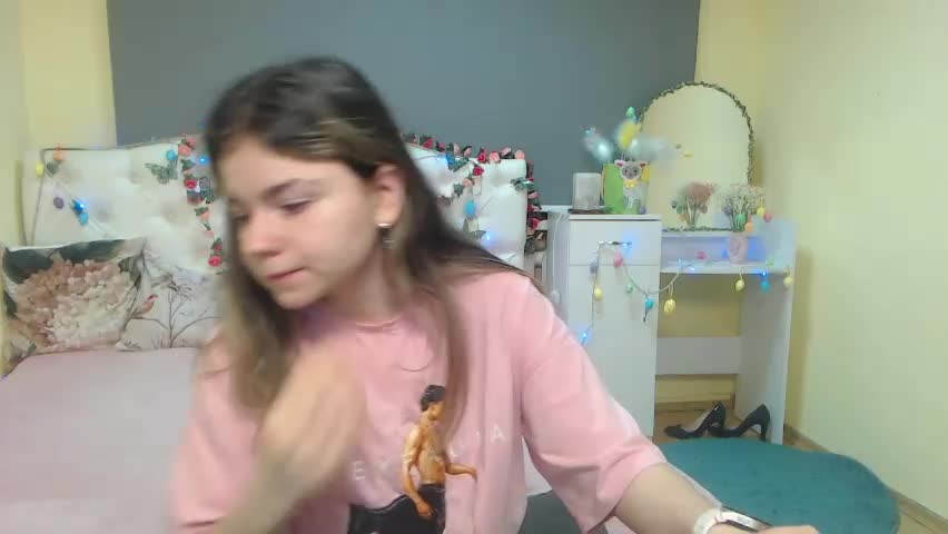 rrtinaredly Adult Chat April 12, 2026