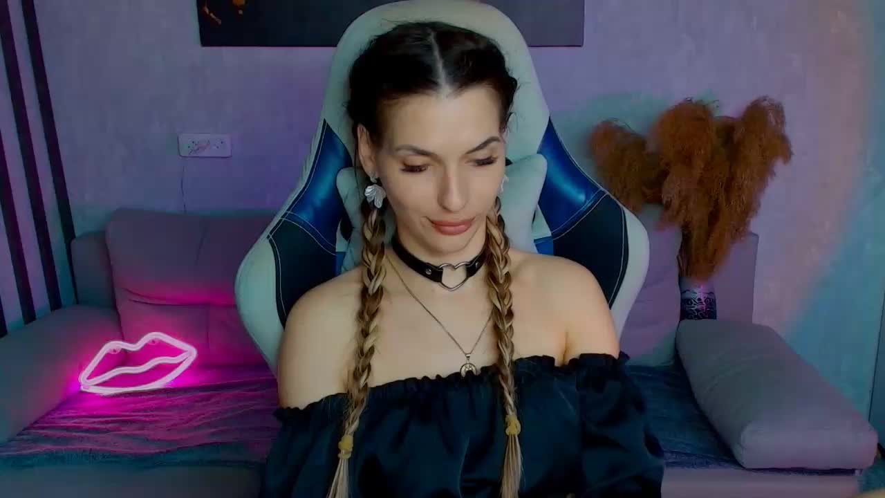 MILENA_VAGINOVNA Adult Chat April 12, 2026