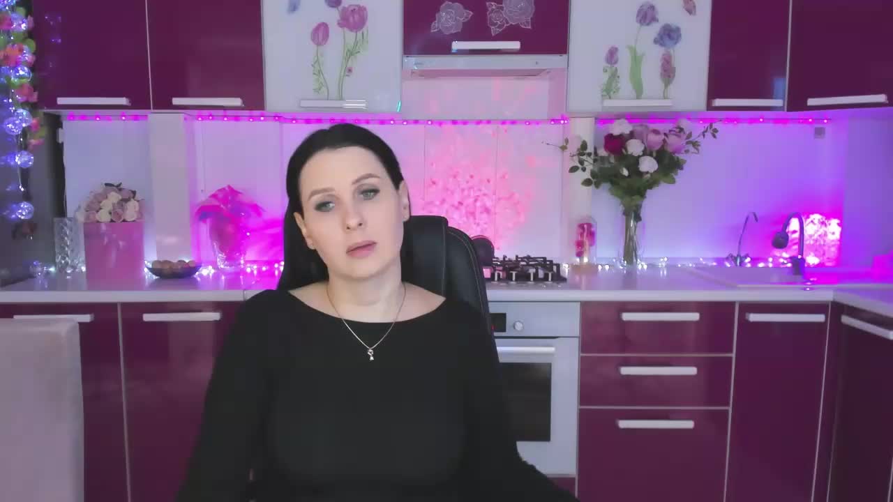 Olivija2020 Adult Chat April 12, 2026