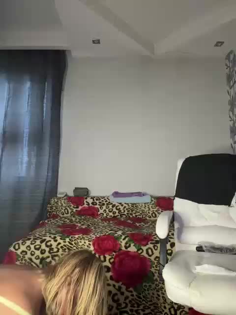 Eva-Bella Adult Chat April 12, 2026