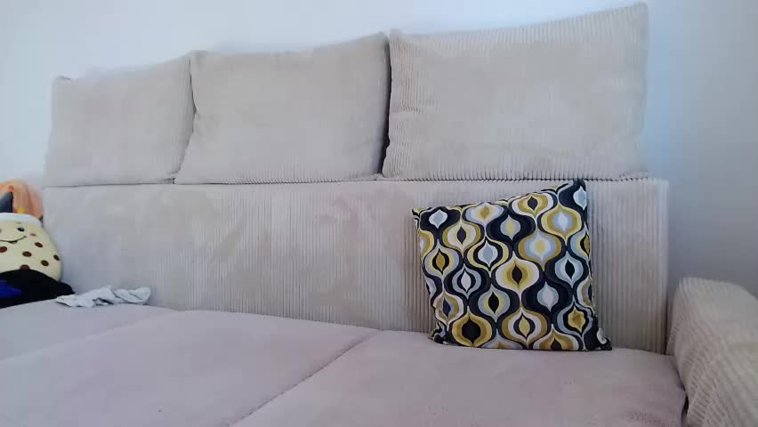 jasmin18v Adult Chat April 12, 2026