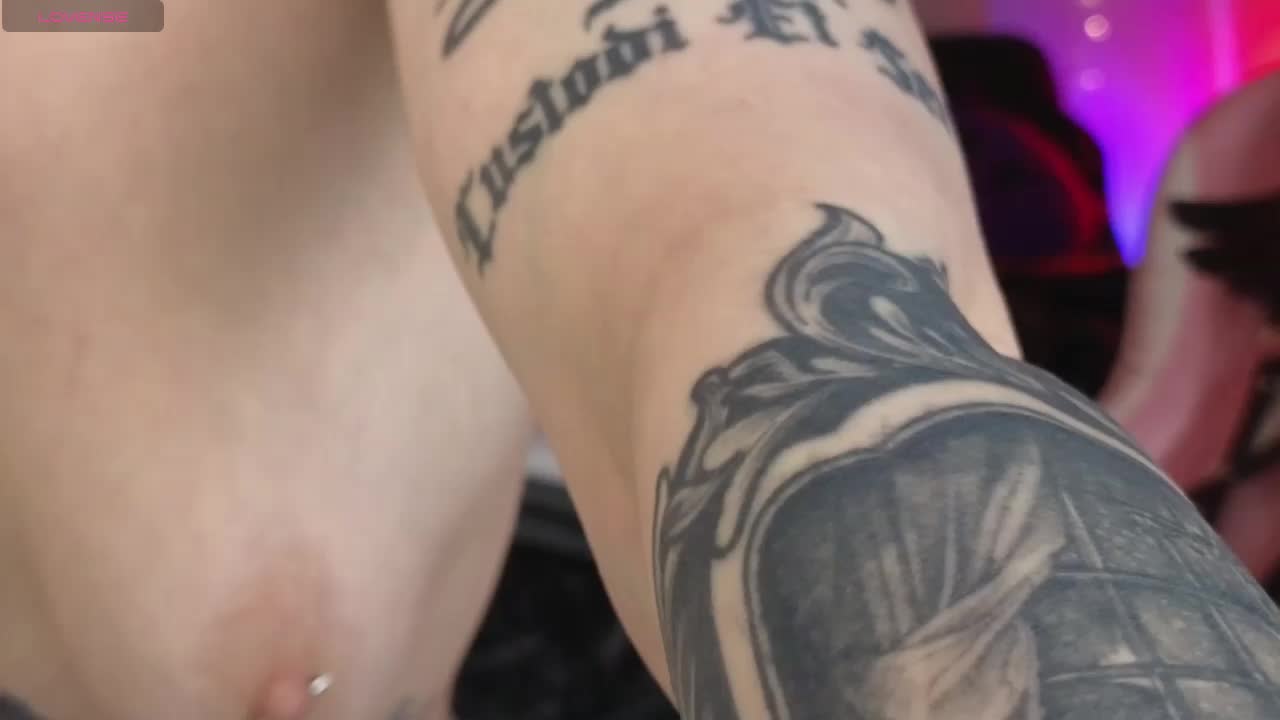 Devilsbride Adult Chat April 12, 2026