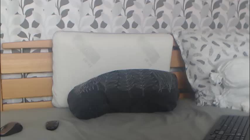 kelywild20 Adult Chat April 12, 2026