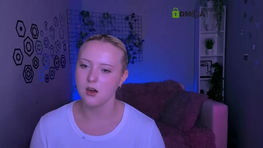 evelynlovelyy Adult Chat April 12, 2026