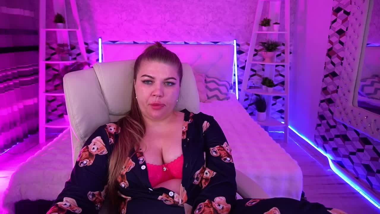 AmellyWhite Adult Chat April 12, 2026