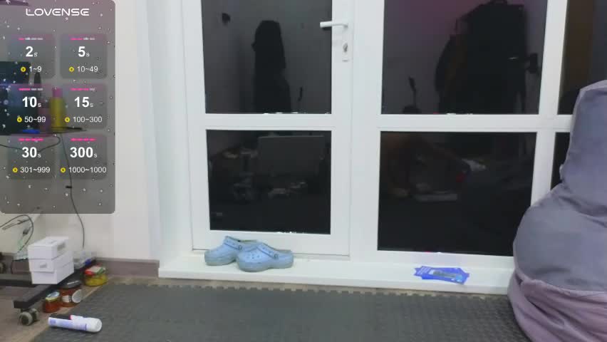 misss_viki Adult Chat April 12, 2026