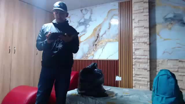 mollyandsam303av Adult Chat April 12, 2026