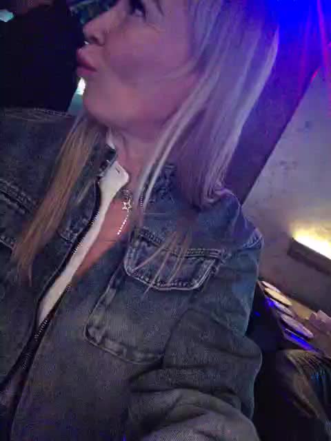 Blondi_Love Adult Chat April 12, 2026