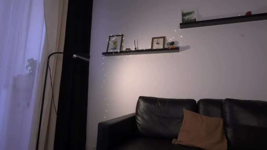 ameliamber0 Adult Chat April 12, 2026